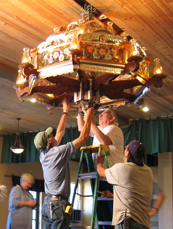 artists-gallery-images-v-lucero